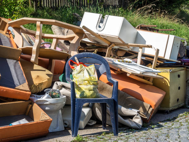 Best Garage Cleanout Services  in Vinton, IA