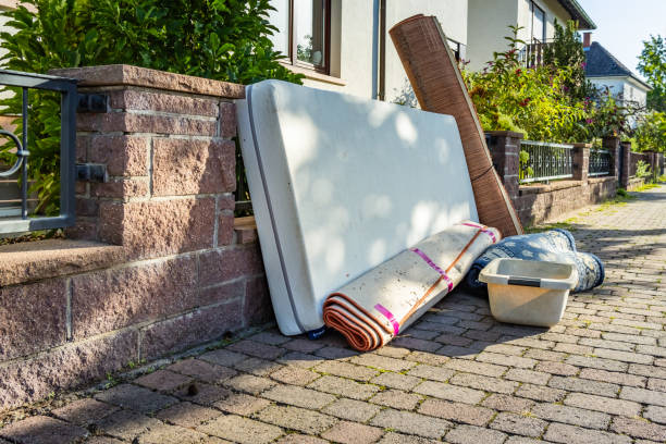 Commercial Cleanout Services in Vinton, IA